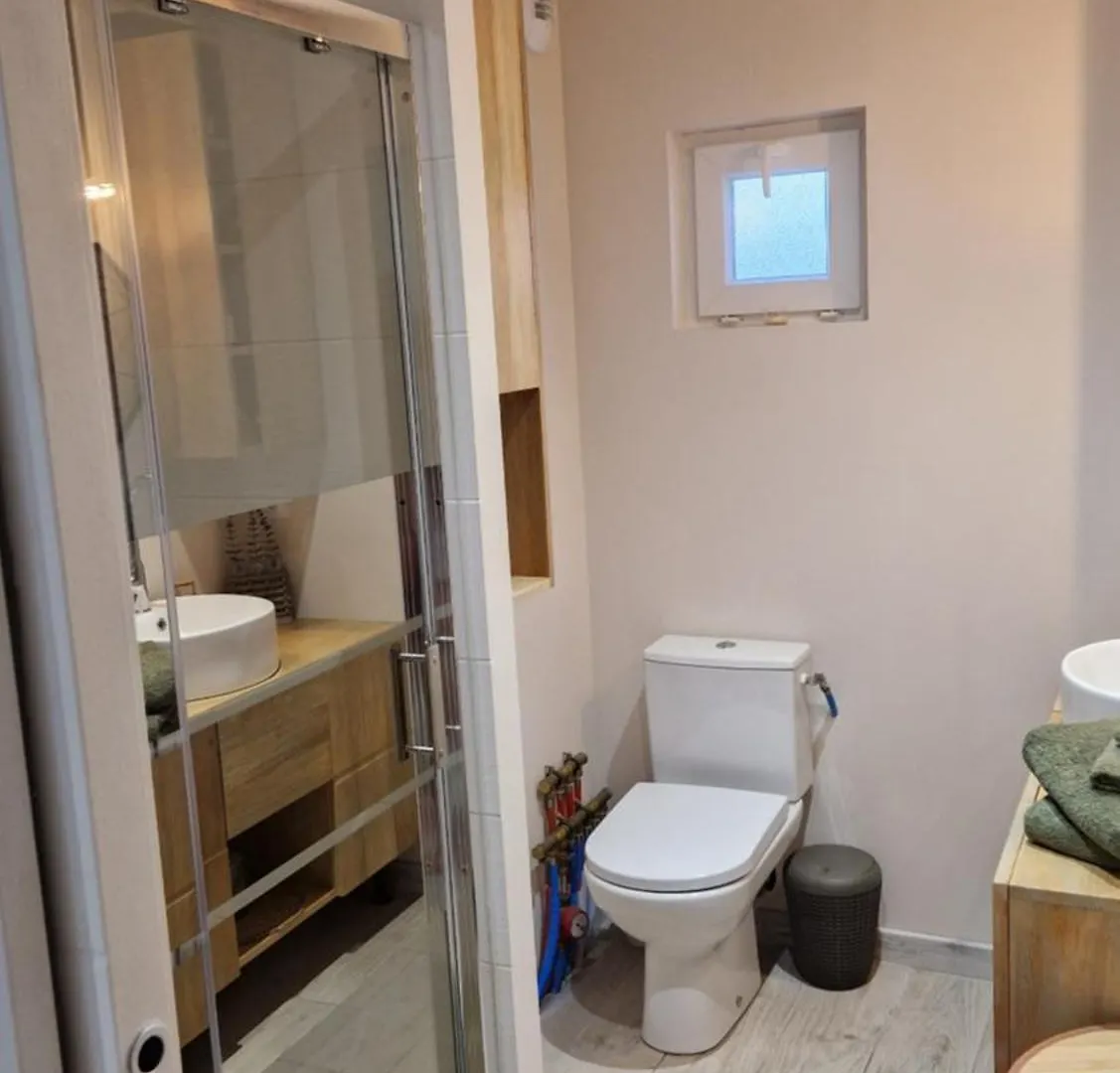 Appartement Pour 4 Avec Terrasse Chanos-Curson France