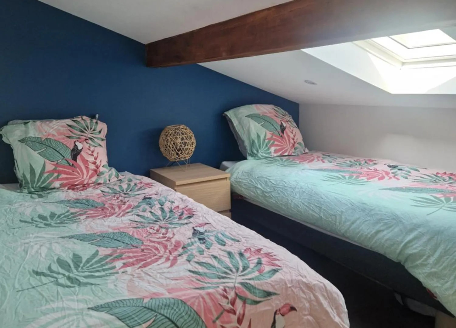 Appartement Pour 4 Avec Terrasse Chanos-Curson France