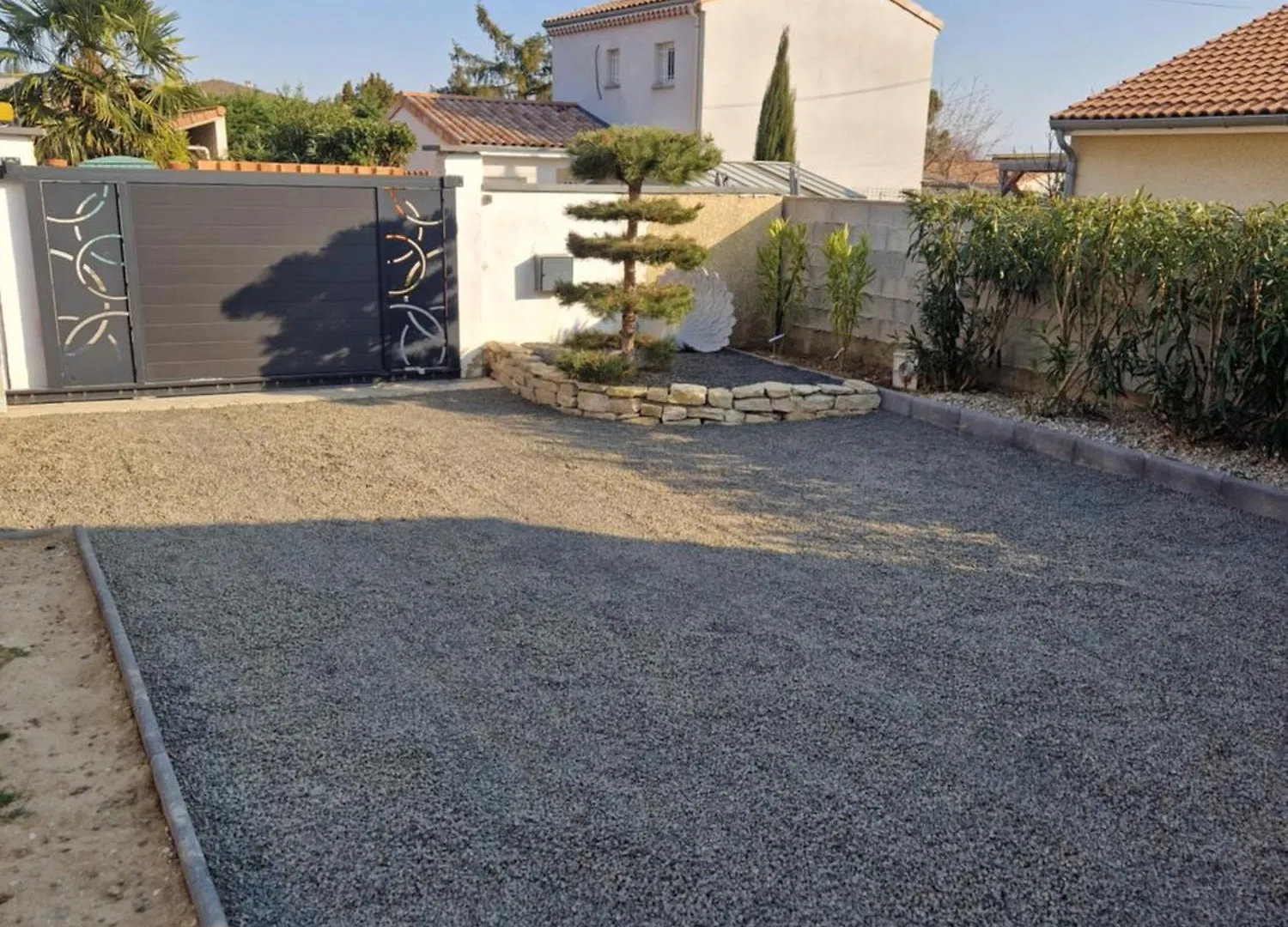 Appartement Pour 4 Avec Terrasse Chanos-Curson 0*,  France